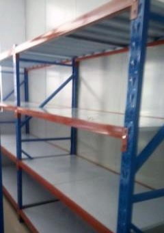 上海倉儲貨架選購指南 高效庫房管理，層載200公斤工廠貨架推薦